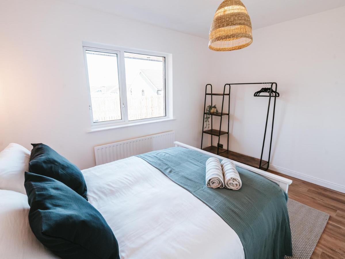 Tideaway - Cosy Seaside Village Bungalow Near Beach Castlerock Esterno foto